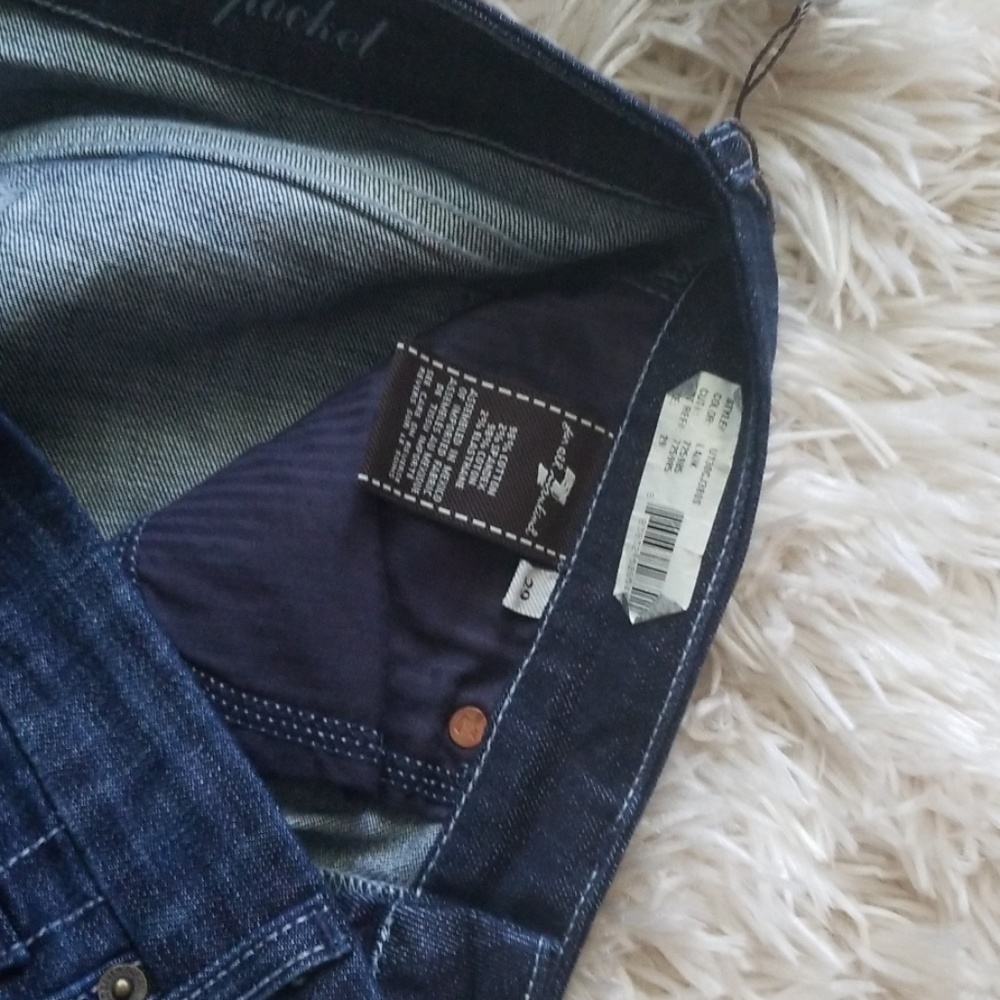 7 For All Mankind - Picture 5 of 5